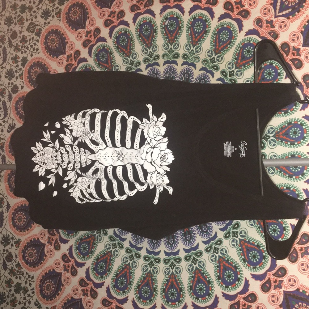 Rib Cage Tank
